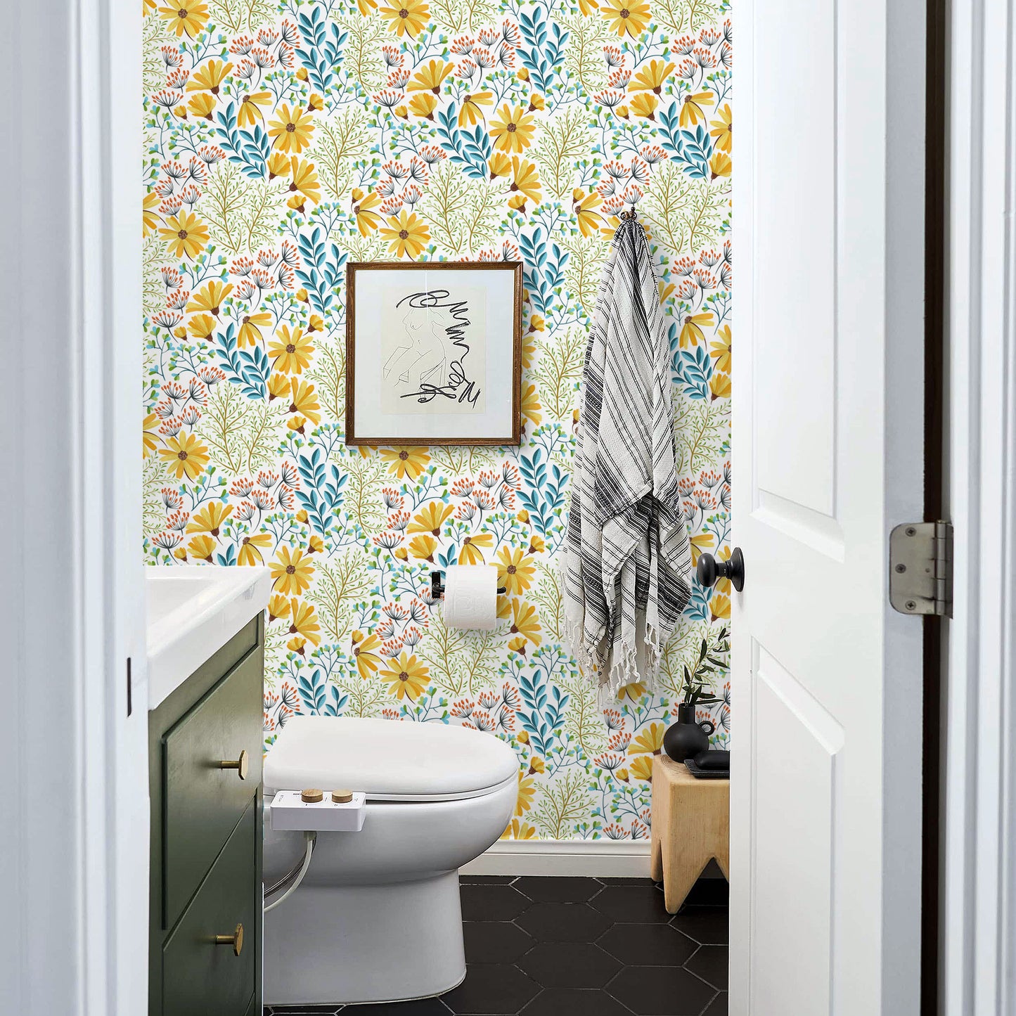 VaryPaper Boho Moss Leaf Floral Wallpaper