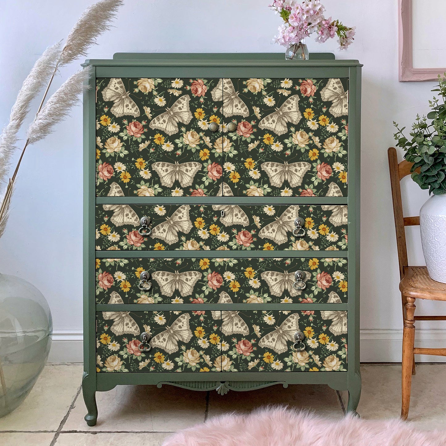 VaryPaper Dark Daisy Butterfly Peony FLoral Wallpaper