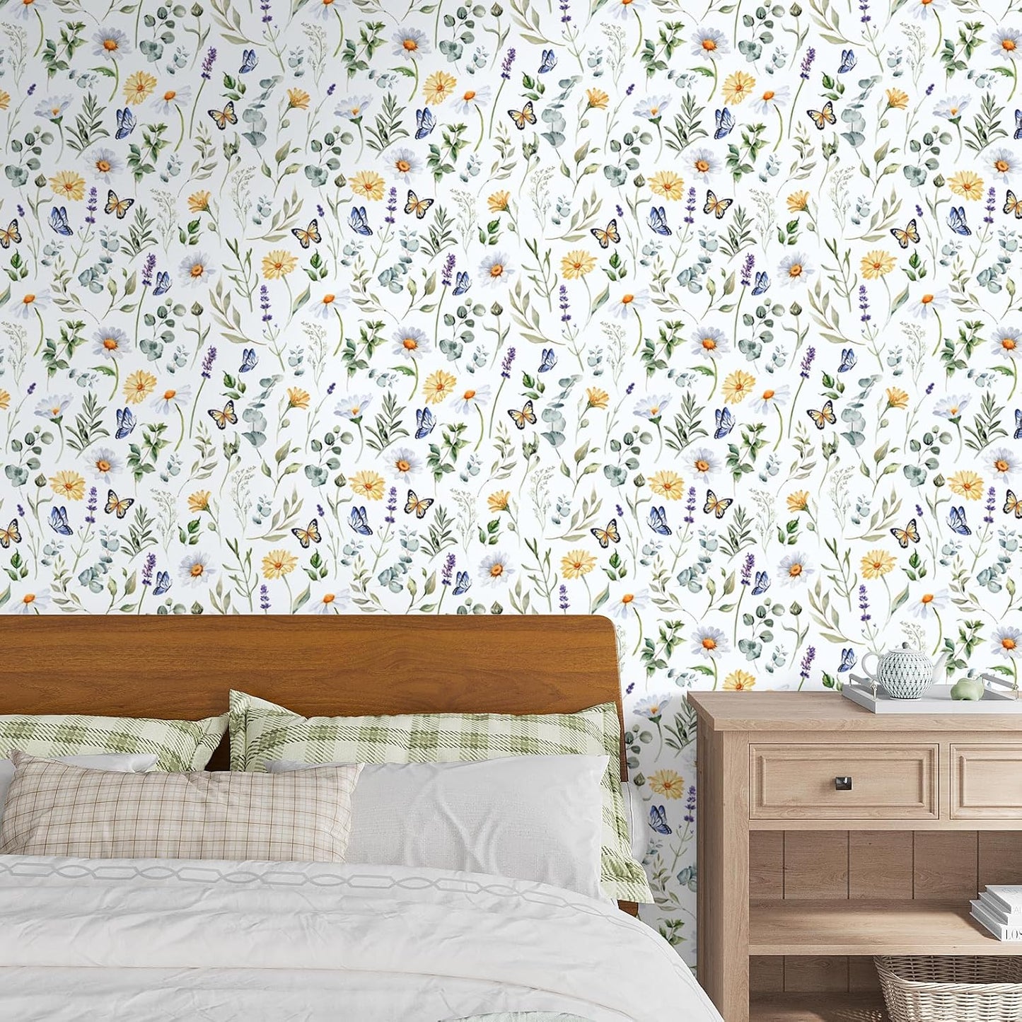VaryPaper Watercolor Leaf Daisy Butterfly Wallpaper