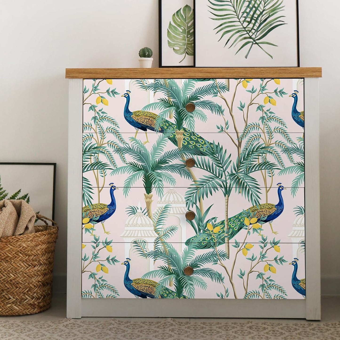 VaryPaper Chinoiserie Palace Peacock Wallpaper