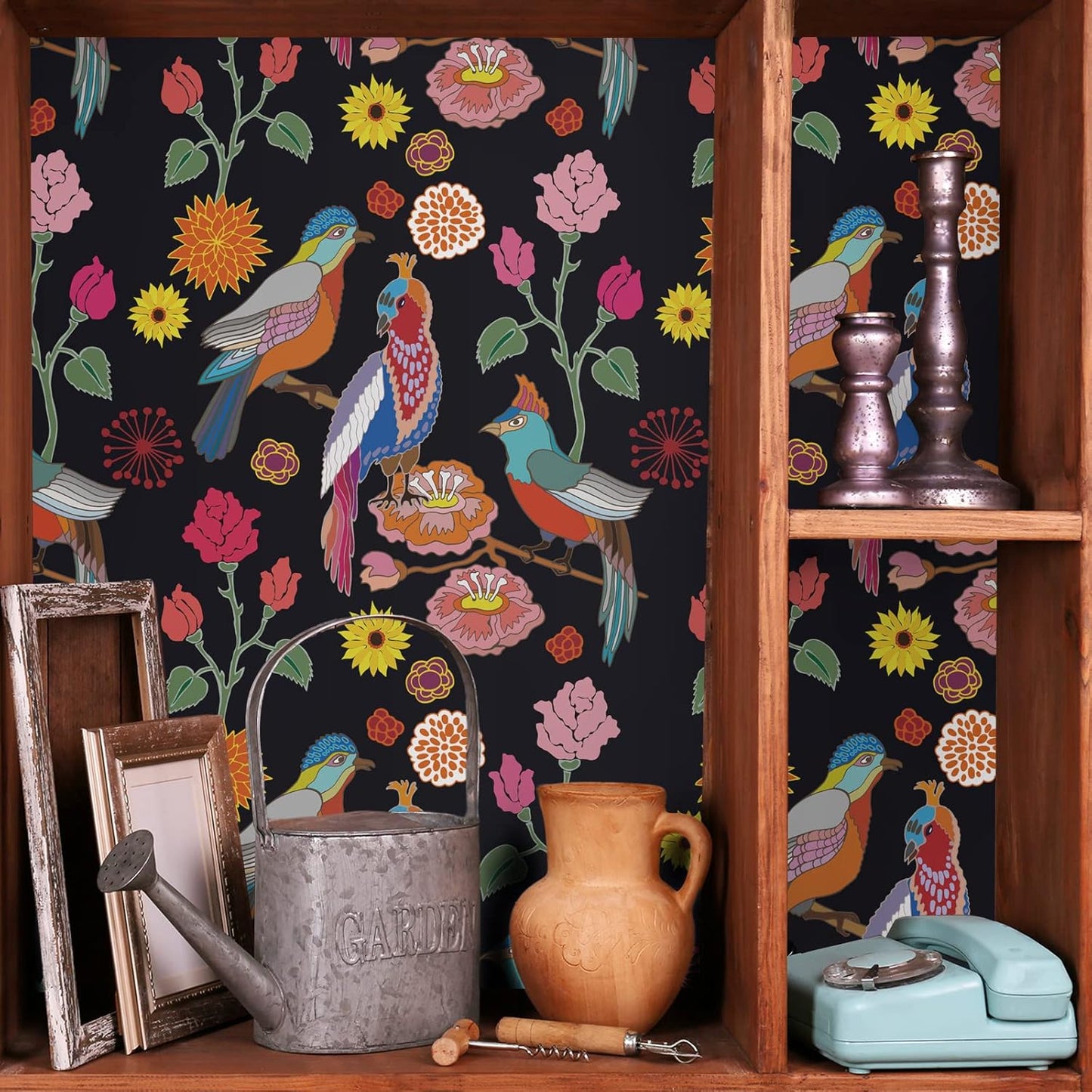 VaryPaper Vintage Parrot Floral Wallpaper