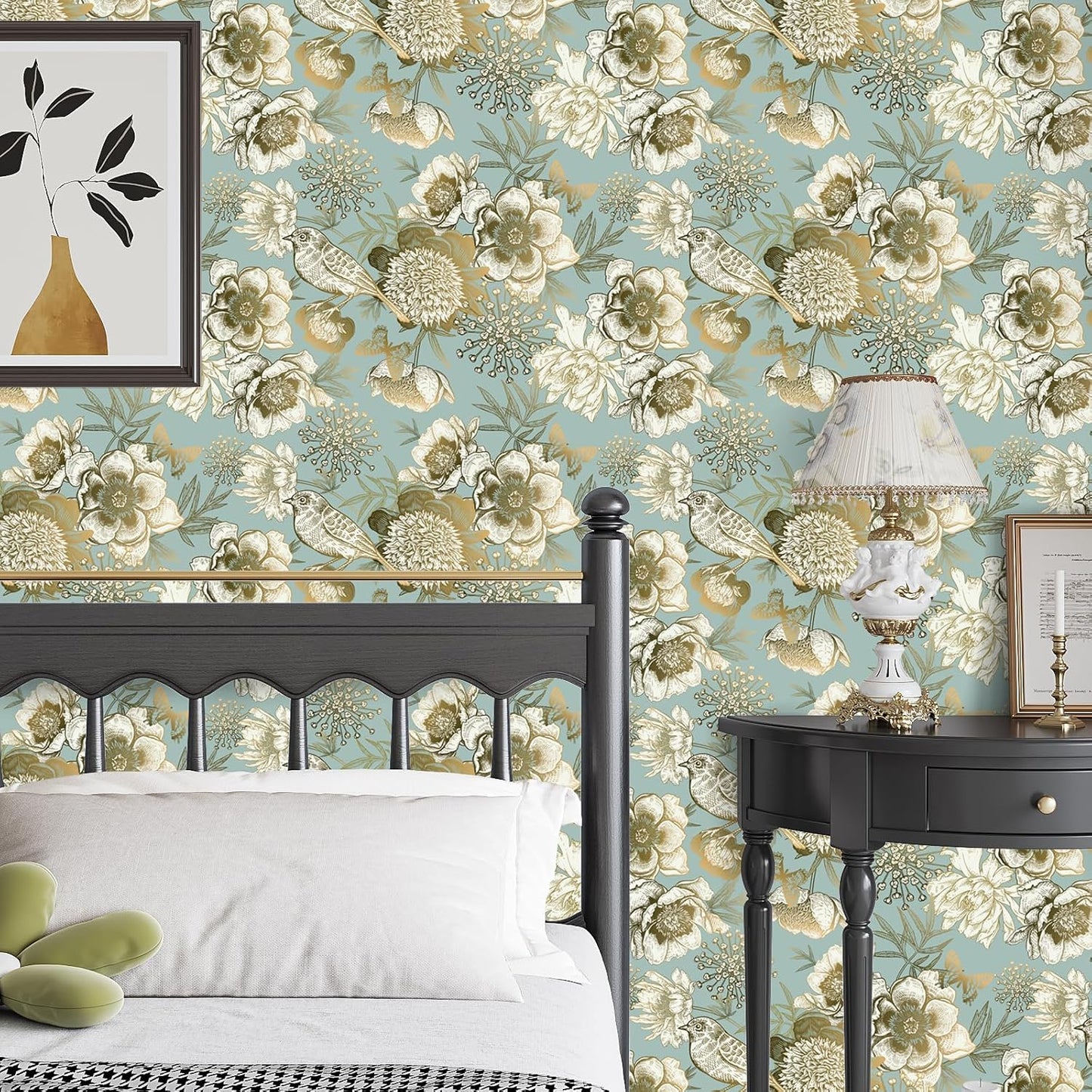 VaryPaper Vintage Gold Floral Bird Wallpaper