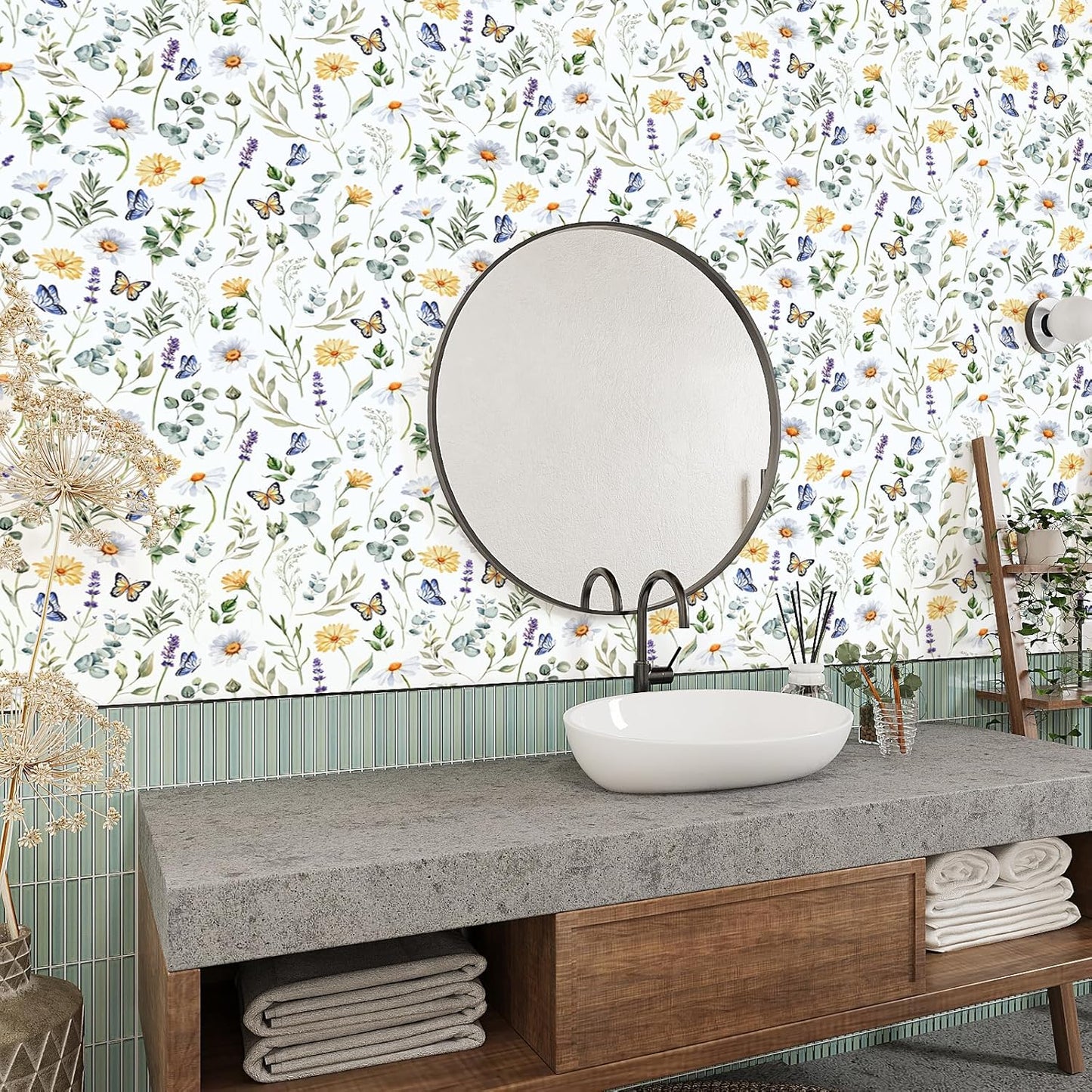 VaryPaper Watercolor Leaf Daisy Butterfly Wallpaper