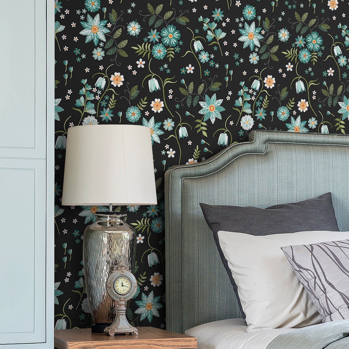 VaryPaper Boho Snowflakes Flower Peel and Stick Wallpaper