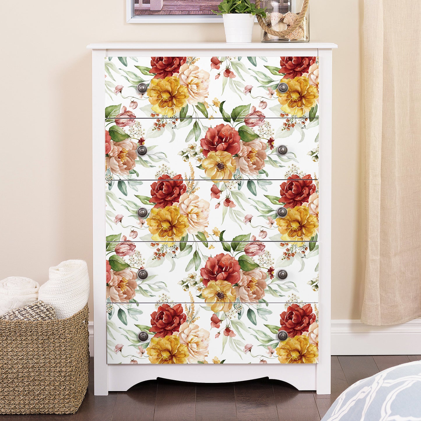 VaryPaper Petunia Butterfly Peony Wallpaper