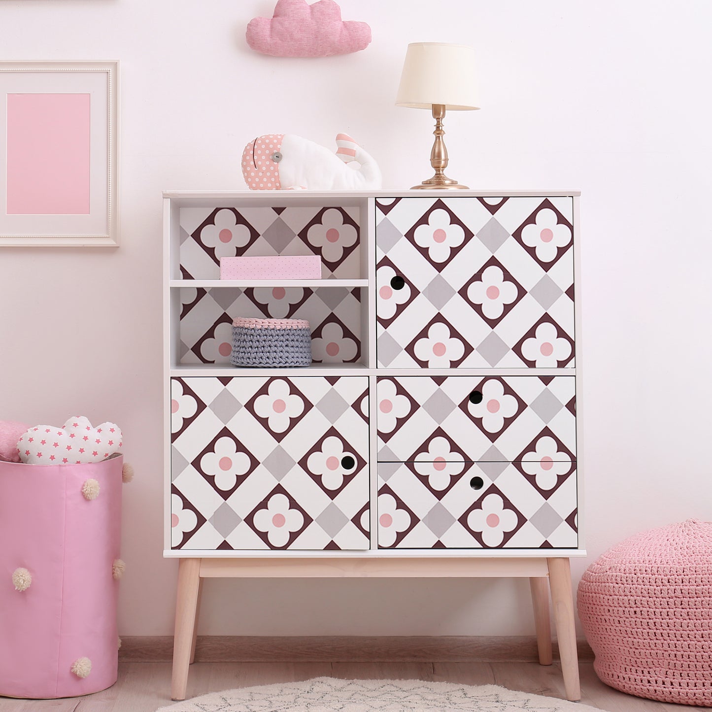 VaryPaper Brown Geometric Wallpaper